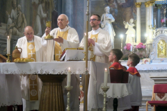 04Blagoslov-obnovljenega-zupnisca