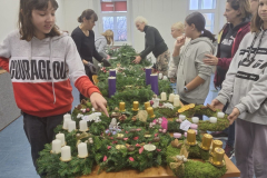13Pletenje-adventnih-venckov-2023