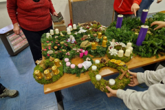 14Pletenje-adventnih-venckov-2023